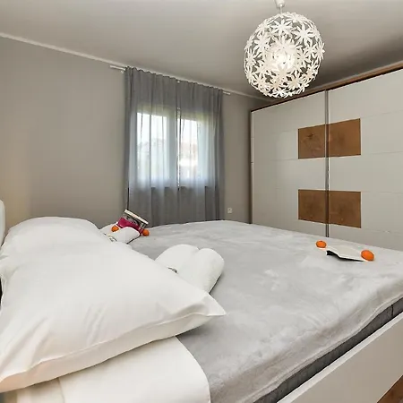 Fuer 4 Personen Ca 72 Qm In Medulin, Istrien Suedkueste Von Istrien *